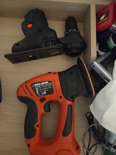 Black and decker quattro - black,